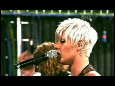 P!nk - Please Dont Leave Me (Live on Max)