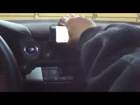how to install air vent phone holder