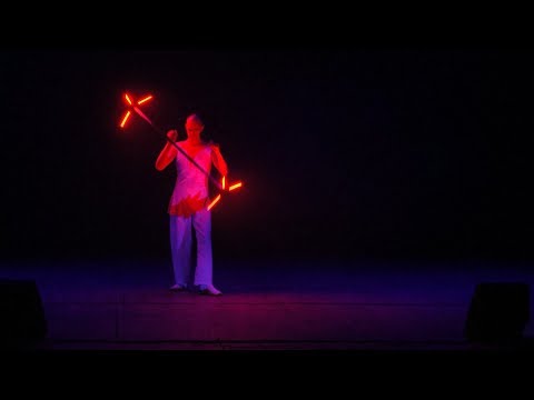Сказочное шоу подарил фестиваль света - Gomel Light Fest видео