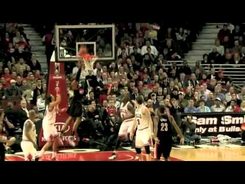 Marcus Camby’s Alley-Oop to Aldridge