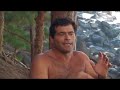 Marcio Freire paddles into Jaws lefts. Footage from Feb. 14, 2008.
