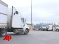 Truckers Park Rigs to Protest Diesel Prices