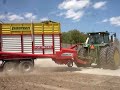 Ensilage suisse avec P�ttinger au Canada