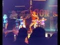 baile-de-los-conectados-en-la-noche-de-locas.html