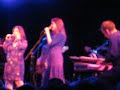 Carnie & Wendy Wilson - Full Sail at the CWF show at the Roxy