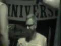 Beatnik-Beach-live-b