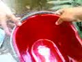 PISCHY NEL POZZO KE TOGLIE LA MERDA.. GUARDATE KE SCHIFO