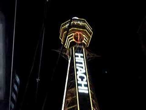 通天閣　午後６時の鐘　夜のイルミネーション
