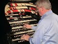 Jim Riggs at the Wurlitzer: \"Singing in the Rain\" Duet Jim Riggs at the Wurlitzer: \"Singing in the Rain\" Duet
