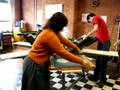 How to screen print a T-shirt