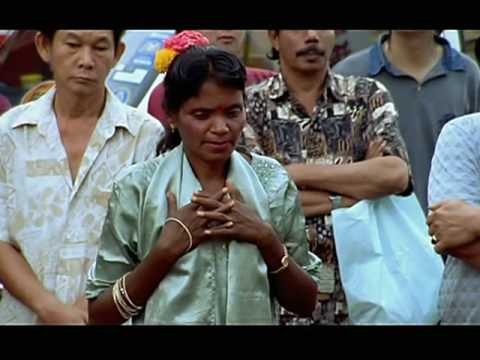 extreme body piercing. ZH: Extreme Body Piercing