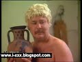 Hot Chick Make This Nude Model Lose His 'Marbles?' Hot Chick Make This Nude Model Lose His 'Marbles?'