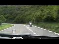 箱根「芦ノ湖スカイライン」をベンツＷ１２４　３００Ｅ－２４で走りました。途中遅い車に引っかかりましたが気持ちよくドライブできました（＾＾）フロントに取り付けたマイクが動いて「横Ｇセンサー」みたいになっています（笑）ドライブの参考にでもして下さい（＾＾）