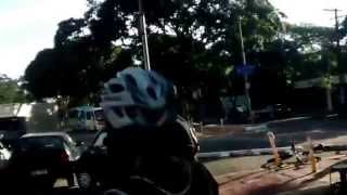 Bisiklet Yoluna Parkeden Aracı Bakın Ne Yaptı?