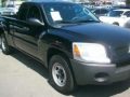 2006 MITSUBISHI RAIDER Pacoima, CA