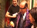 nicole guedj � la recontre des commer�ants de la rue daguerre...version karl zero !
