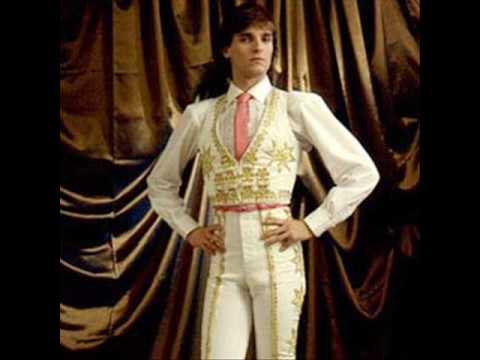 Miguel Bosé - Por Un Amor Relámpago