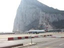 Avión de BA despegando del aeropuerto de Gibraltar
