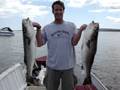 videos de 2 Keeper striped bass
