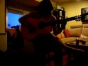 Haciendo el tonto con la guitarra