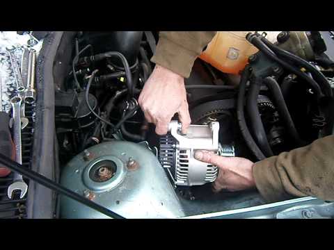 how to get an alternator out of a ford focus