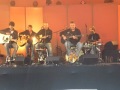 Cool Breeze with the spa gardens meeting in Baden-Baden, with Willy Wagner at the bass and Marcel Millot at the drums, play Smoke on The Water in a special version.