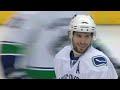 Ryan Kesler scores the 6-4 empty netter to seal the game for the Vancouver Canucks.