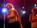 robyn-handle-me-01122008-amsterdam.html