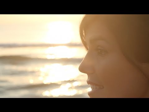 Vanessa Gil - Luciérnaga Funambulista