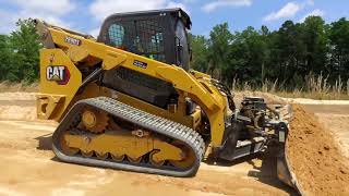 Cat® Skid Steer and Compact Track Loaders D3 Series 