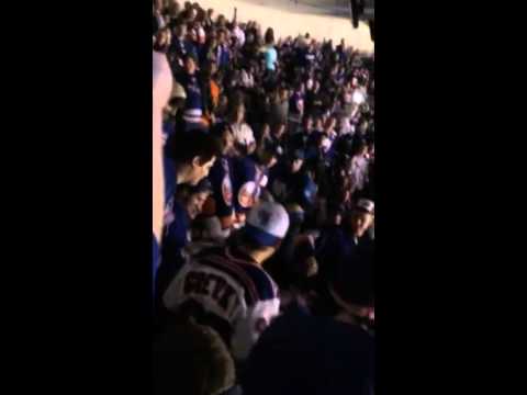 New York Islanders & Rangers Fans Brawl In Stadium Seats