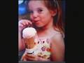 Madeleine McCann - Someone Knows x3.