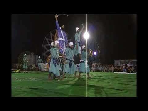 gatka - Performance by Shaheed Baba Deep Singh ji gatka akhara (damdami taksal)