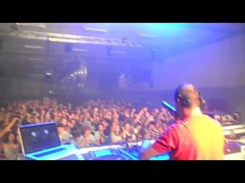 christopheheyerick - A little taste of the amazing atmosphere at Bouwfuif, Wevelgem 2012. Thank you! Info & bookings: www.djx-tof.be -- info@djx-tof.be Join me on Facebook: http:...