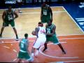 Rajon Rondo gets Eddy Curried