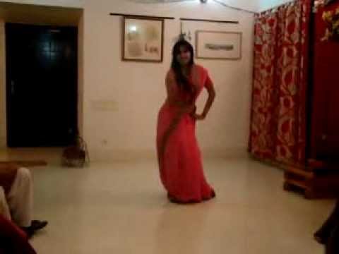beautiful bangladeshi girls - View nice family dance. You can watch nice and home made dance from Bangladeshi lady. This is totally home made. Just enjoy it. View more videos to : http://...