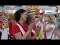 Tanečníci v Tescu - Král Sýrů (Slovensko 2012)