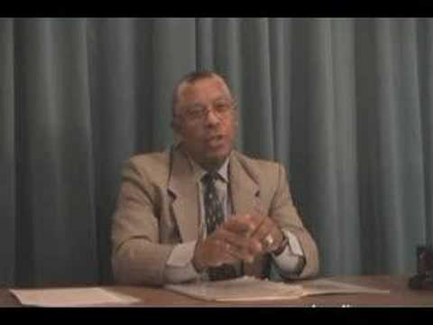 Flamboyante - Une conférence tirée du site http://www.baglis.tv sur l'étoile flamboyante, ce que représente ce symbole, son origine... L'intégralité de cette vidéo est dis...