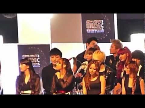 Choi Siwon likes Park Bom