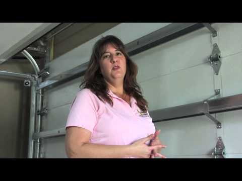 how to re engage garage door opener