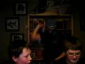 videos de The alien downstairs