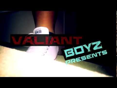 The Motto (Remix) Valiant Boys