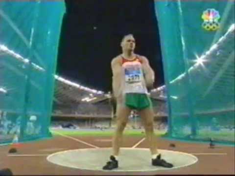 DISCUS THROW music video -TOP 10 ...