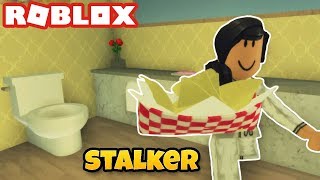 Creepy Stalker Maid Harley Quinn And The Joker Roblox Vacation W