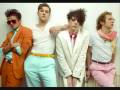 videos de Mystery Jets - Half In Love With Elizabeth