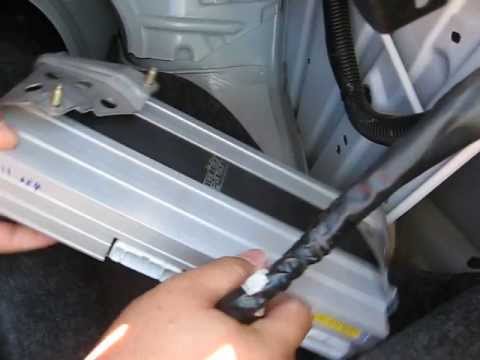 How to Remove Amplifier from 2004 Lexus ES330 for Repair.