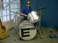 Igor Carbonel na bateria Igor Carbonel na bateria