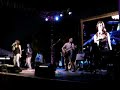 teri sings 