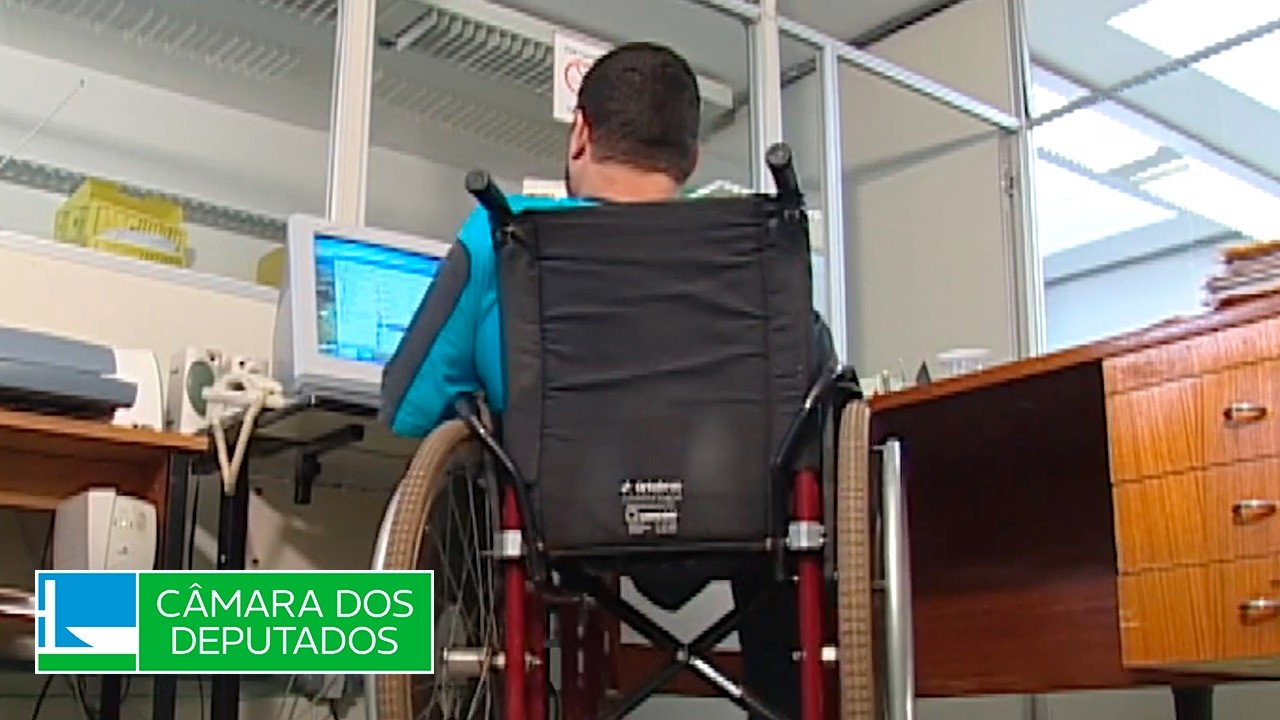 Estudantes com deficiência: projeto prevê divulgação sistemática dados no ensino superior - 24/6/26