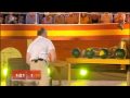 Wetten, dass ...? Karten in Melonen werfen